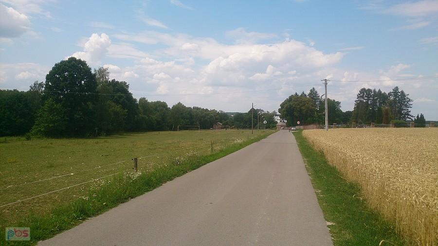 Droga na Kiełczewice Dolne