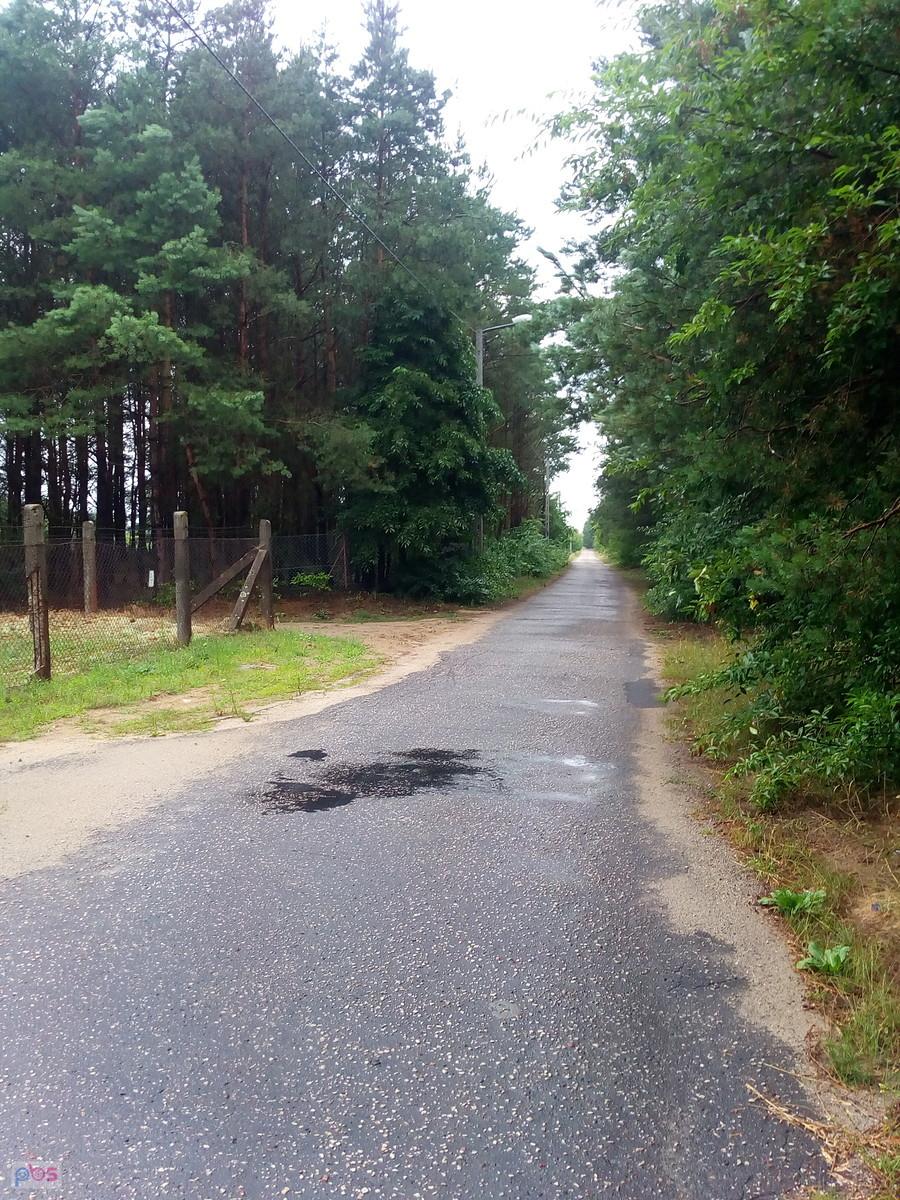 Droga dojazdowa do studni głębinowych