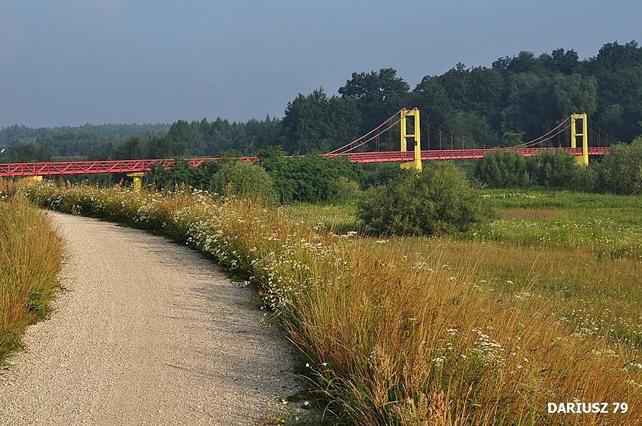 Mikluszowice - Kładka nad rzeką Rabą