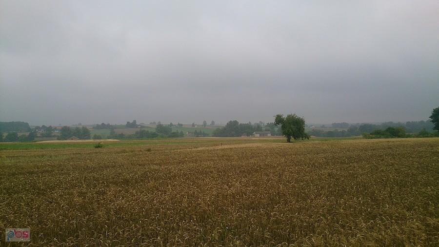 Ciemnie ciężkie chmury