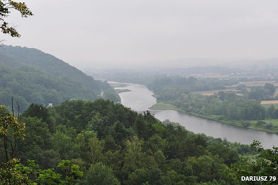 Melsztyn - Widok na rzekę Dunajec i Zawada Lanckorońska,Roztoka