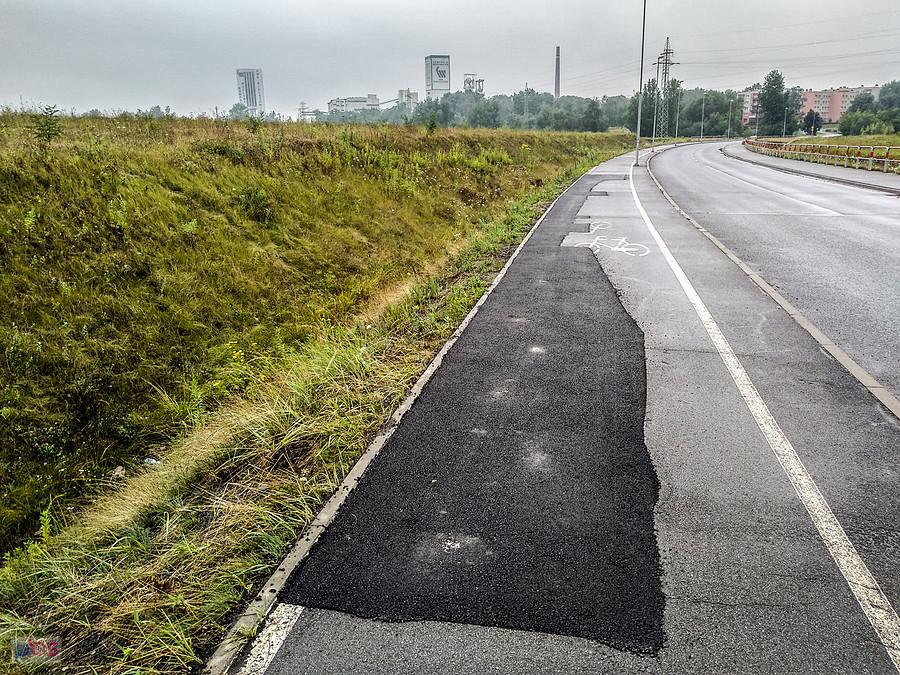 Połatana DDRka na Bielszowickiej