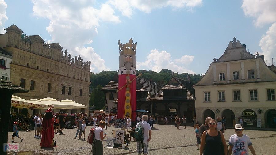 Kazimierz Wielki na rynku