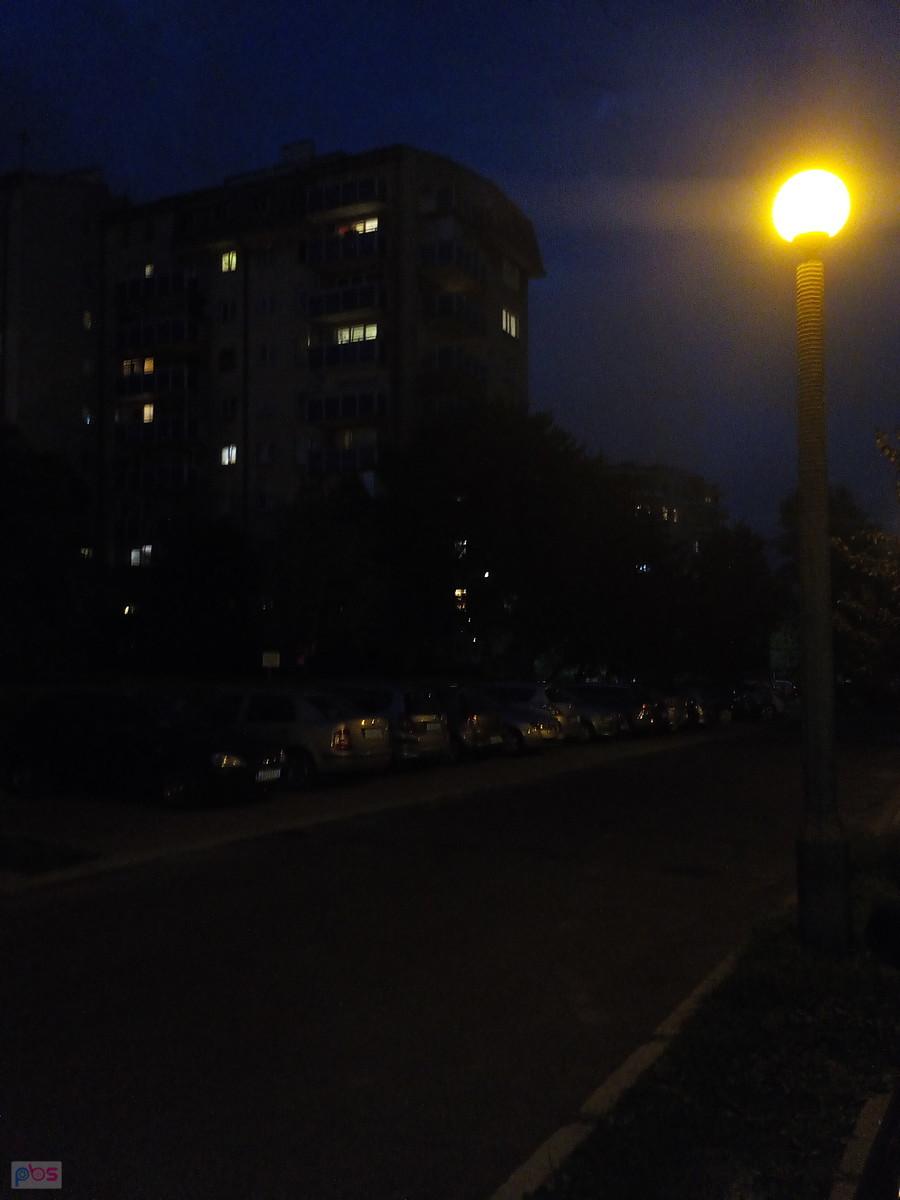 Ciemno, więc wolno...