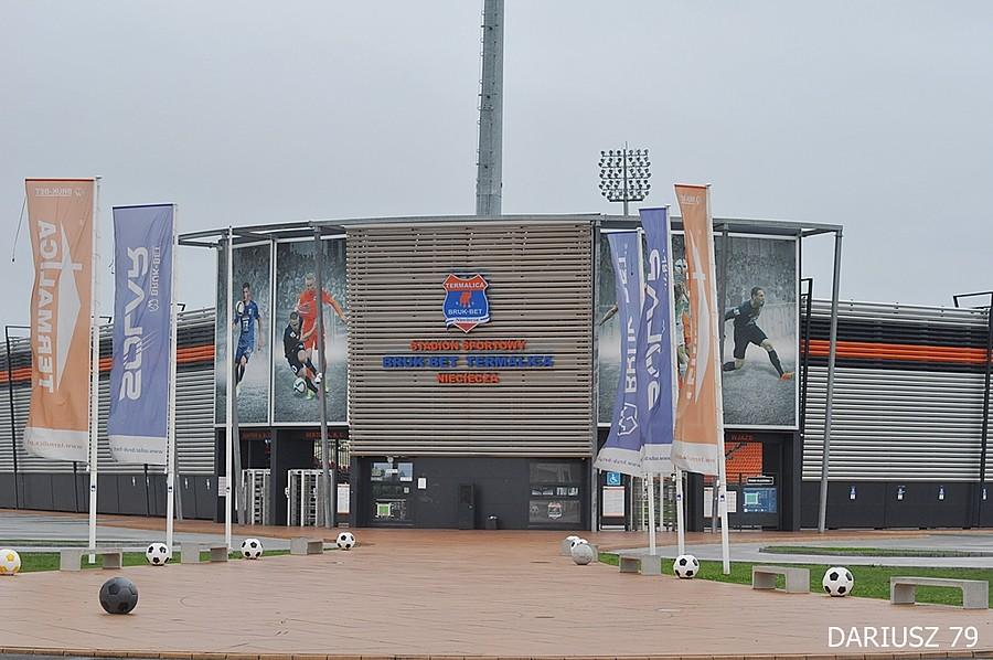 Nieciecza - Stadion Piłkarski