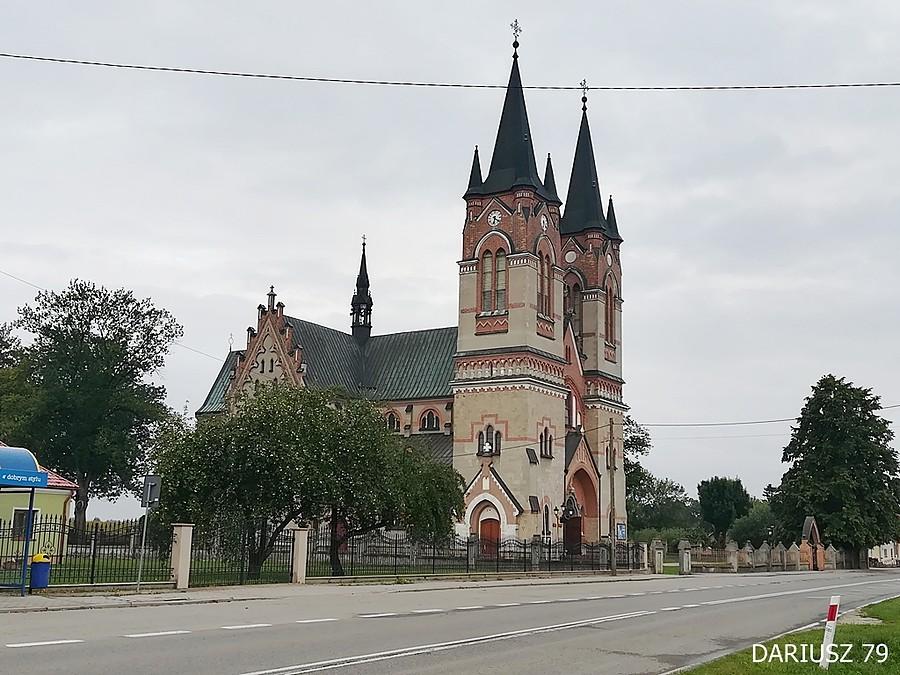 Otfinów - Kościół Rzymskokatolicki pw. św. App. Piotra i Pawła