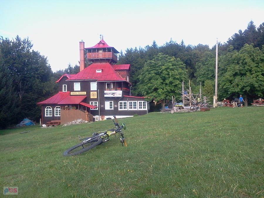 Schronisko na Praszywej