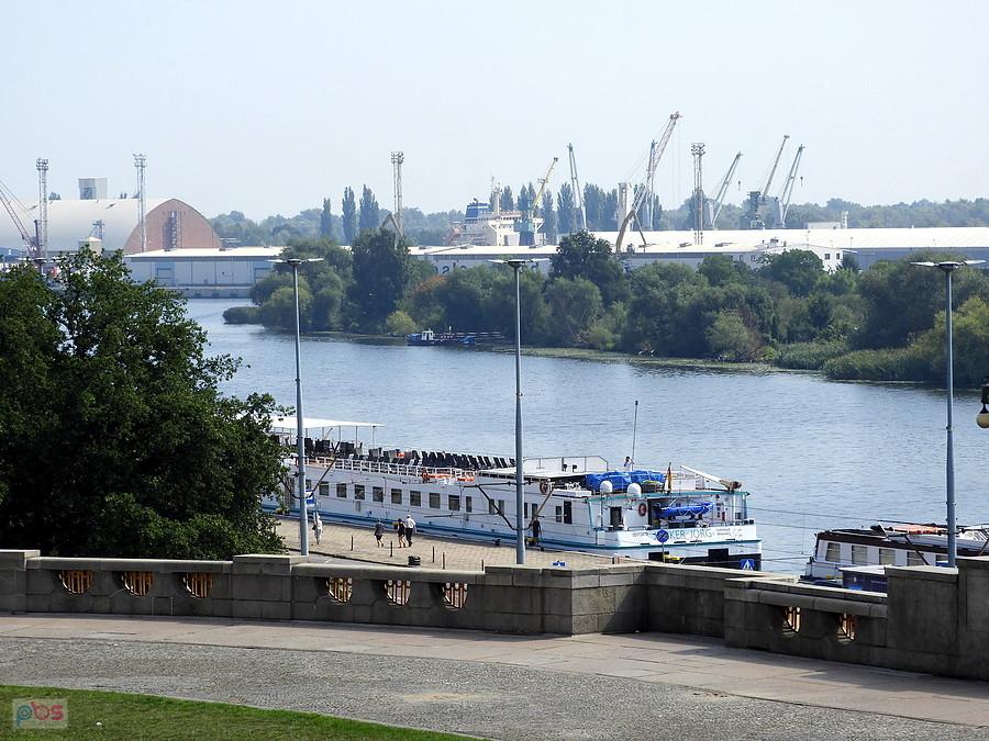 Pierwszego sierpnia 18 r. - Wały Chrobrego.