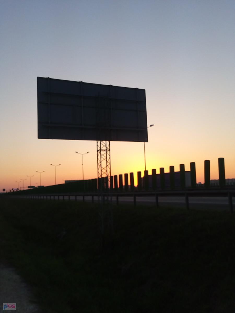 Słońce wschodzi nad S8