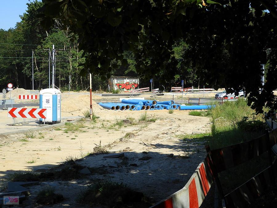 Trwają prac drogowe na Al. Wojska Polskiego - nie widać ich końca, niestety.