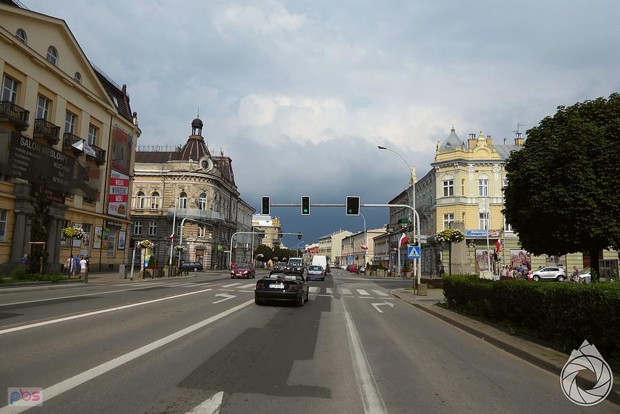niestety jadę prosto w burzę szalejącą za Sanem