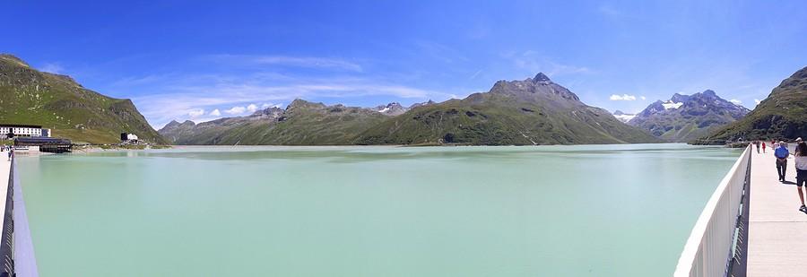 Panorama na Silvretta-Stausee z zapory.