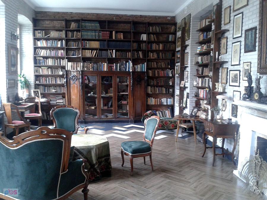 Biblioteczka - Pałac w Malinie