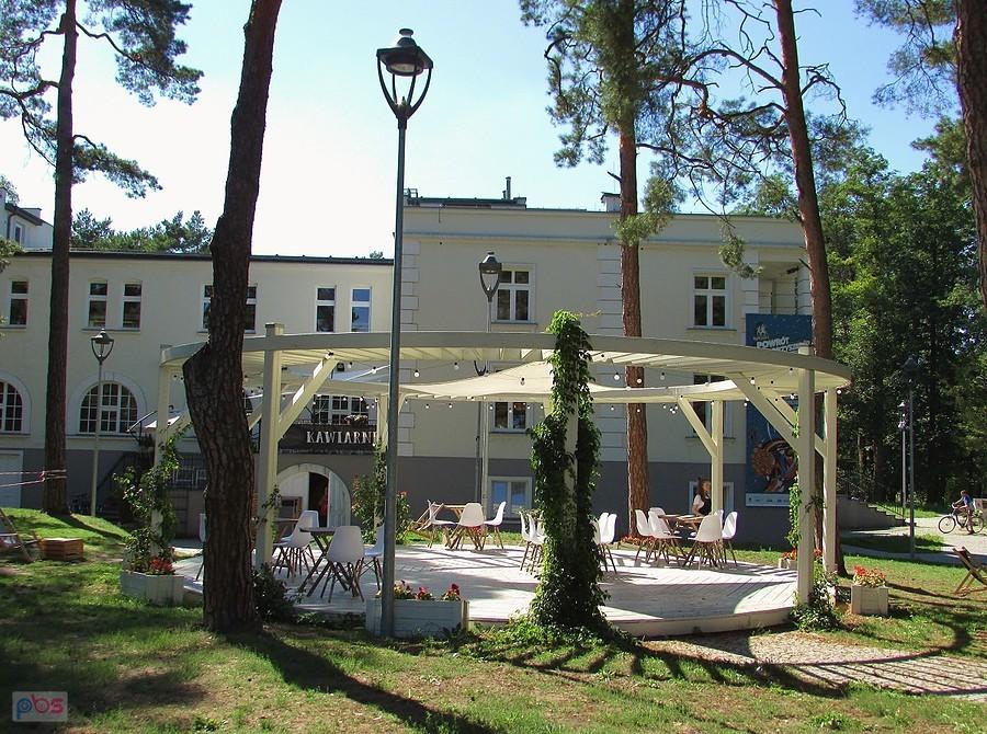 W Hugonówce jest kawiarenka