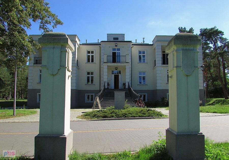 Hugonówka od frontu