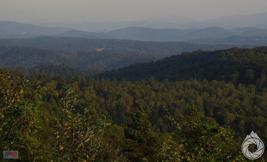 gdzieś tam majaczą wysokie Bieszczady
