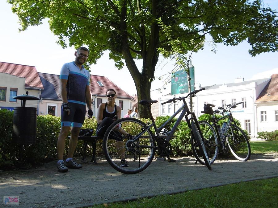Pauza na rynku w Żerkowie