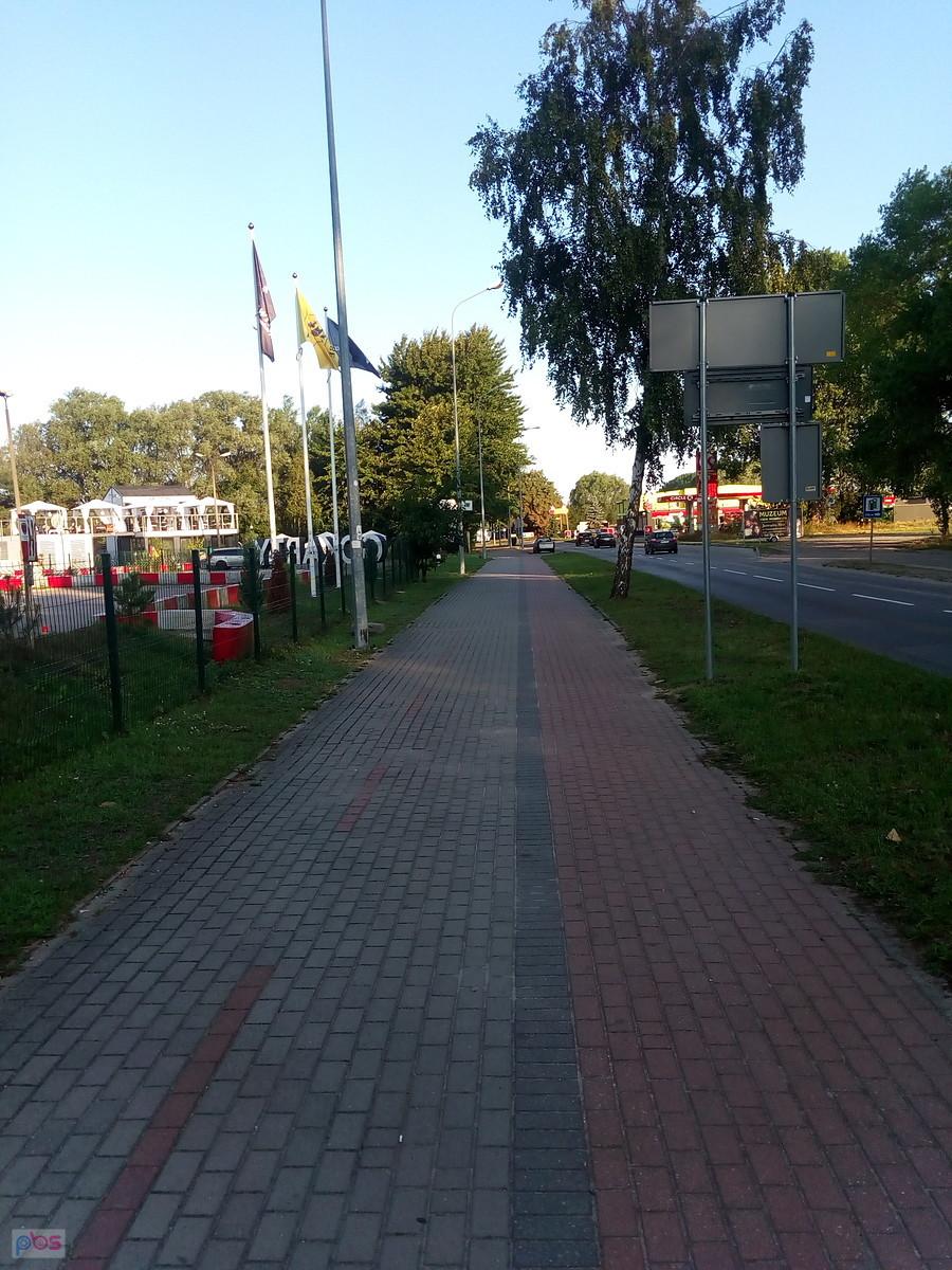 Cała ddr od jastarni do Władysławowa jest z kostki