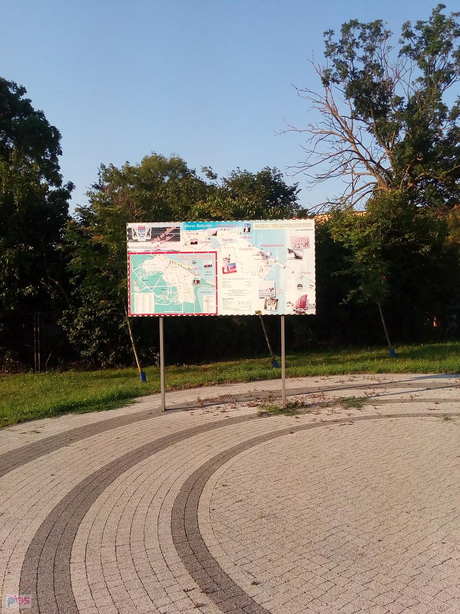 Na przystanku rowerowym we Władysławowie