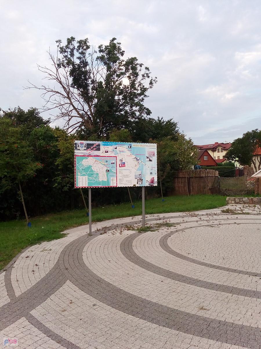Mapa na przystanku rowerowym