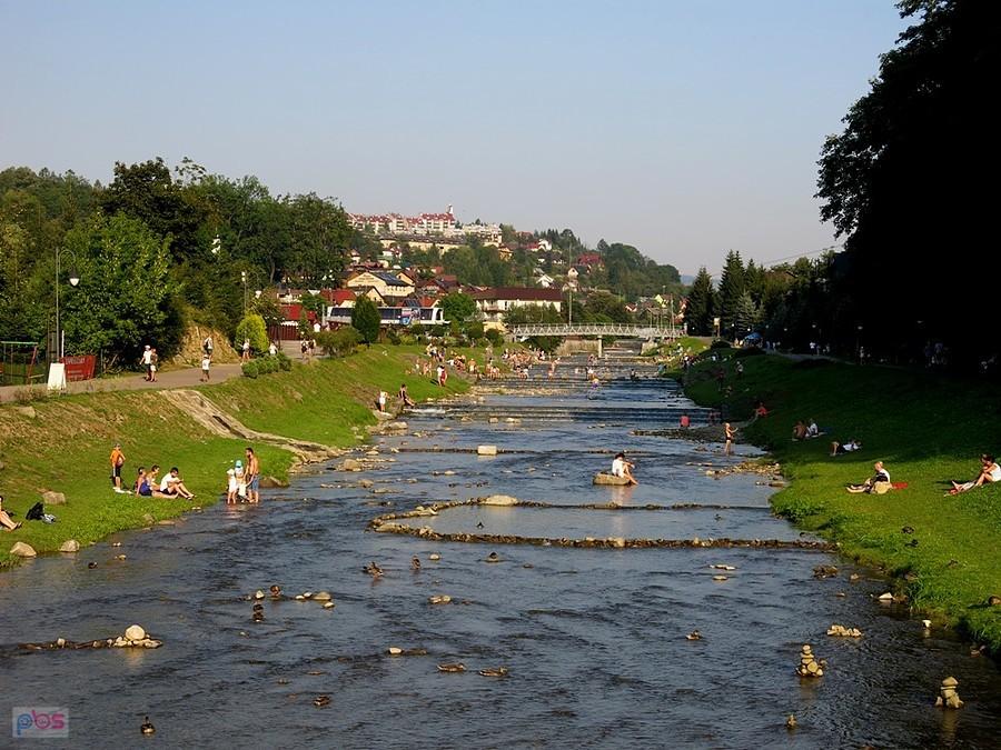 Szczawnica, rzeka i Promenada