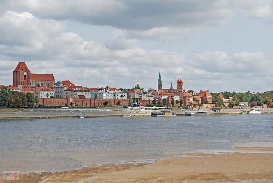 Widok na panoramę Torunia