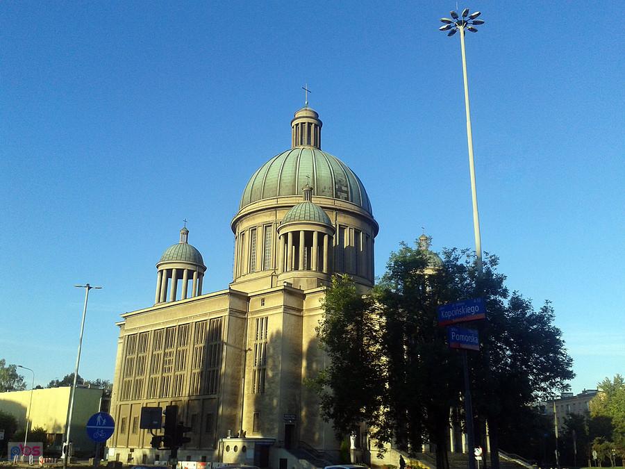 Kościół p. w. św. Teresy od Dzieciątka Jezus i św. Jana Bosko - Łódź