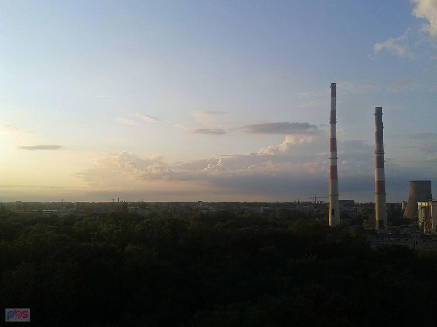 Rozmontowana EC2 przy ul. Wróblewskiego, poniżej Park im. T. Rejtana
