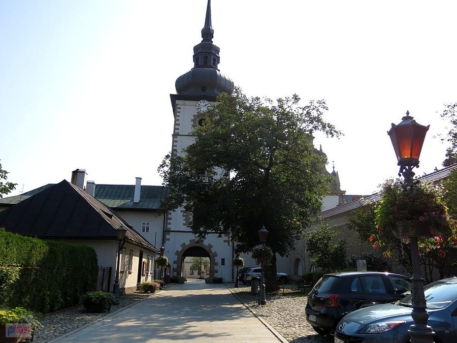 Stary Sącz - brama klasztoru ss. Klarysek