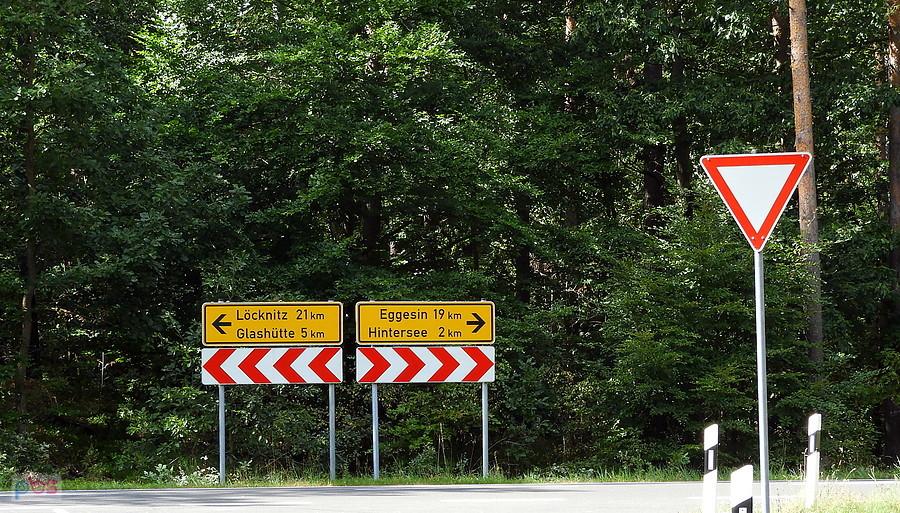 Z Dobieszczyna do tego miejsca 5 km.