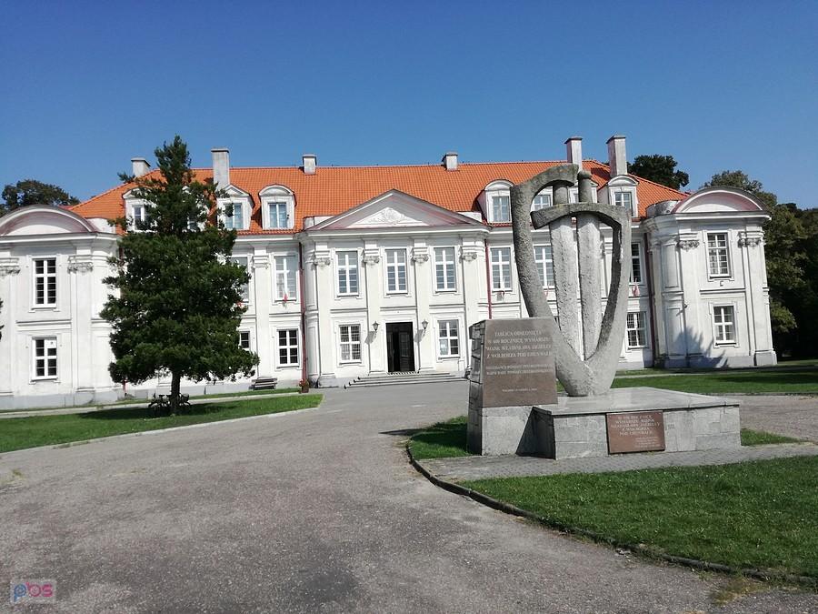 Pałac w Wolborzu