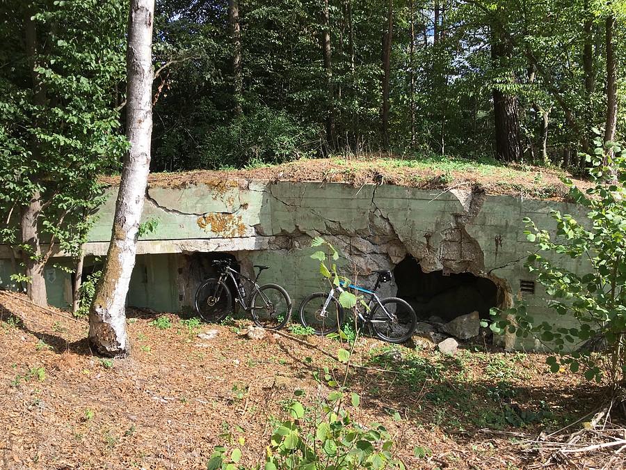 Bunkier nad Drawą - na trasie Stare Osieczno - Przeborowo