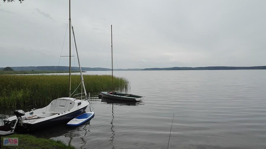 Świtem nad Jeziorem Charzykowskim
