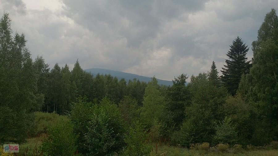 Chmury na Karkonoszami