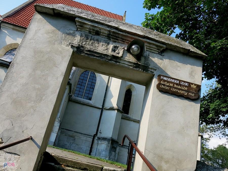 Chotel Czerwony też znajduje się na Szlaku