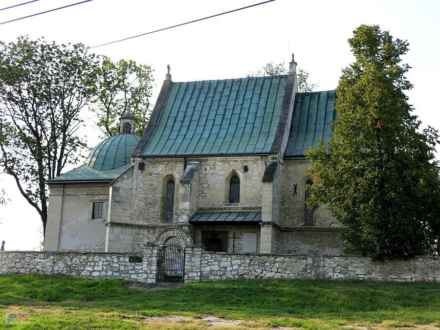 Gorysławice - gotycki kościół z 1535 r. pw. św. Wawrzyńca
