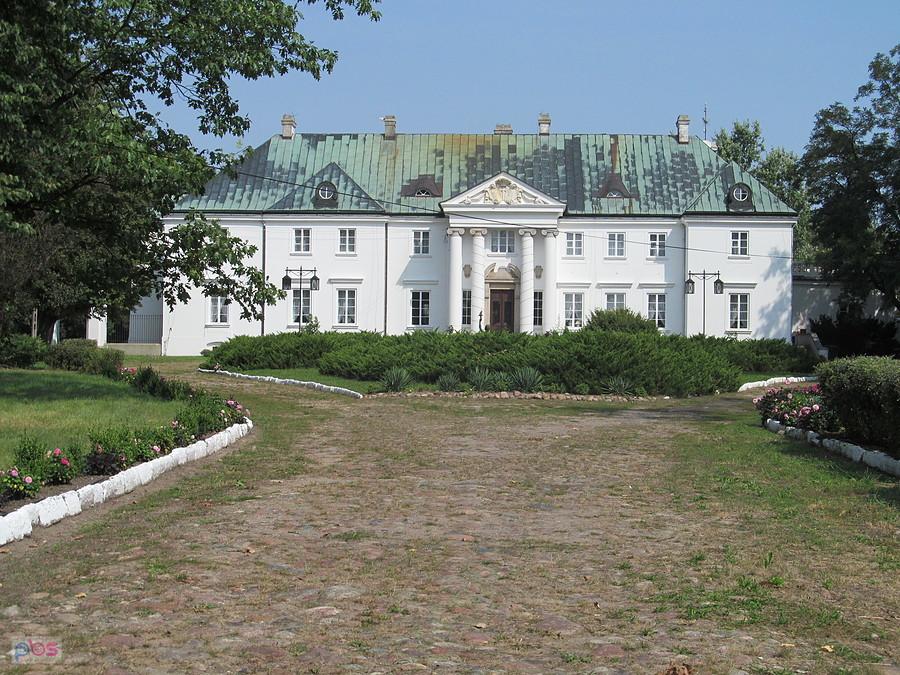Luszyn - Pałac