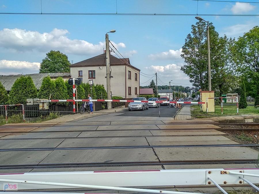 Zamknięty przejazd w Przyszowicach