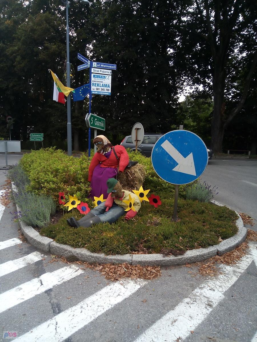 czekają na autobus?