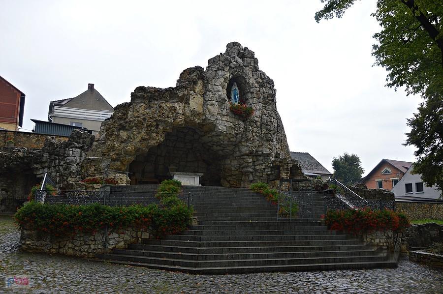 Grota Lurdzka na Górze Św. Anny