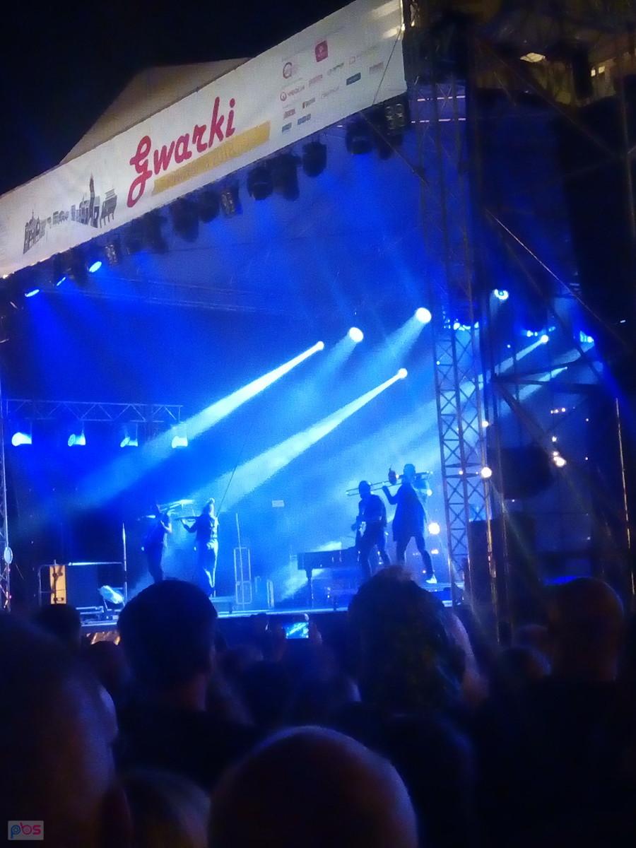 gdzieś tam jest Sylwia Grzeszczak