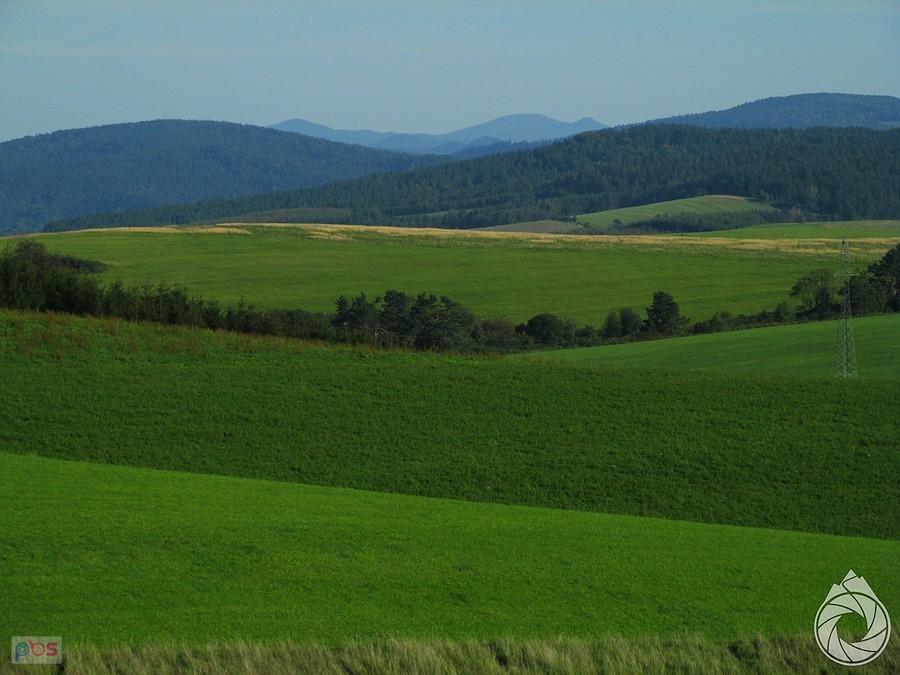 gdzieś tam daleko majaczą Bieszczady