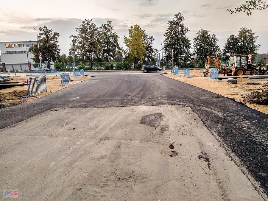 Nowy asfalt... ciekawe czy to wersja ostateczna