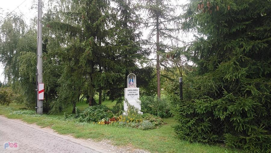 Kapliczka przy ulicy Sągi z 1953 r., renowacja 2018 r.