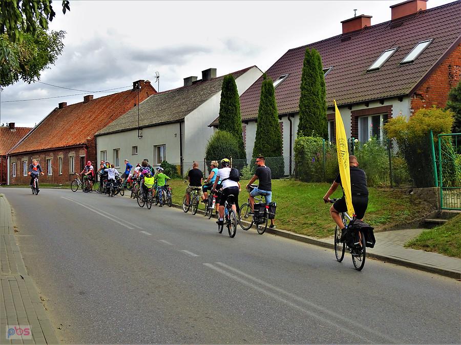 Rajd rowerowy organizowany we współpracy z Lokalna Organizacja Turystyczna KOCIEWIE :) Pierwszy dzień - Tydzień z mobilnością aktywną..