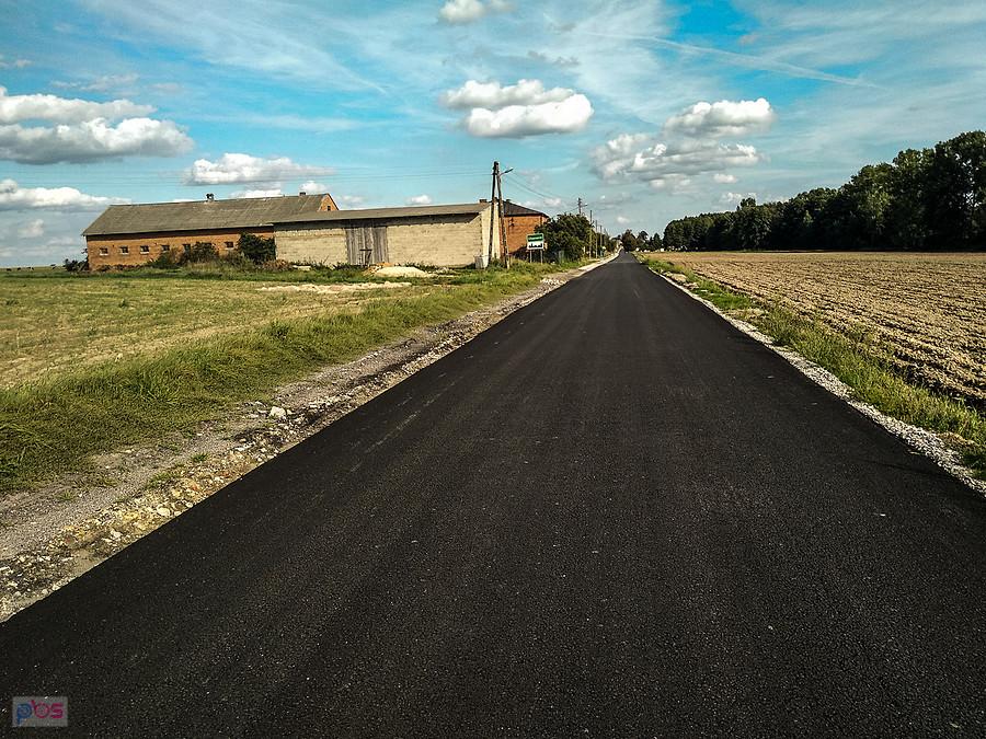 Rozwinęli nowy dywan :)