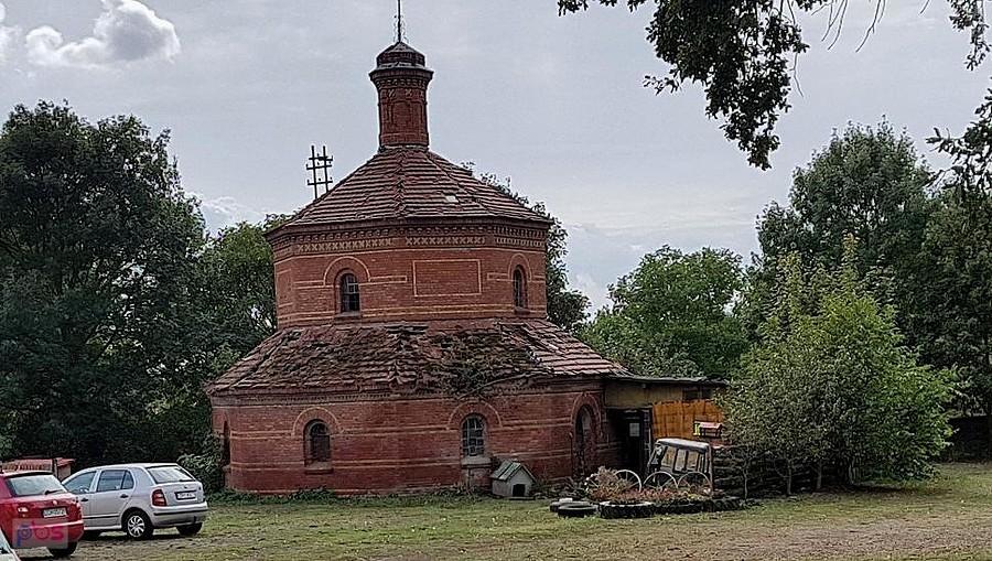 LUBIATOWO (niem.Lübtow) Gołębnik z 1902 r.
