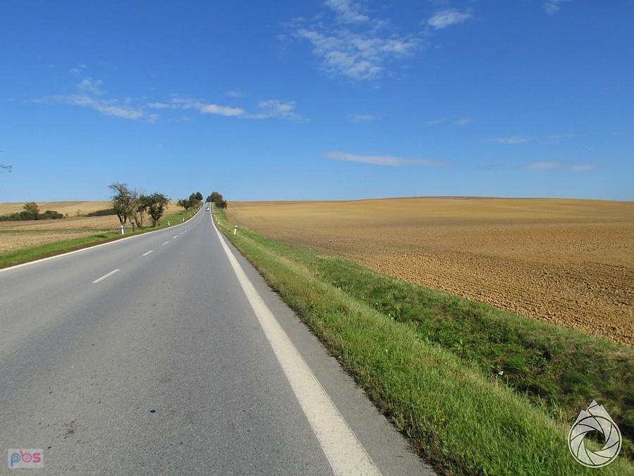 podjazd ze Zborova na jedną z hopek