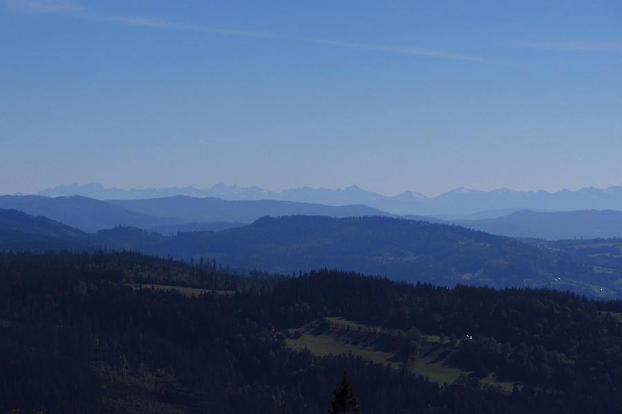 Tatry z oddali