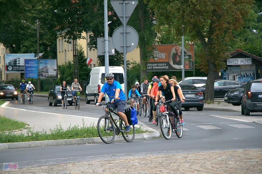 w drodze na festyn ulicami Stargardu